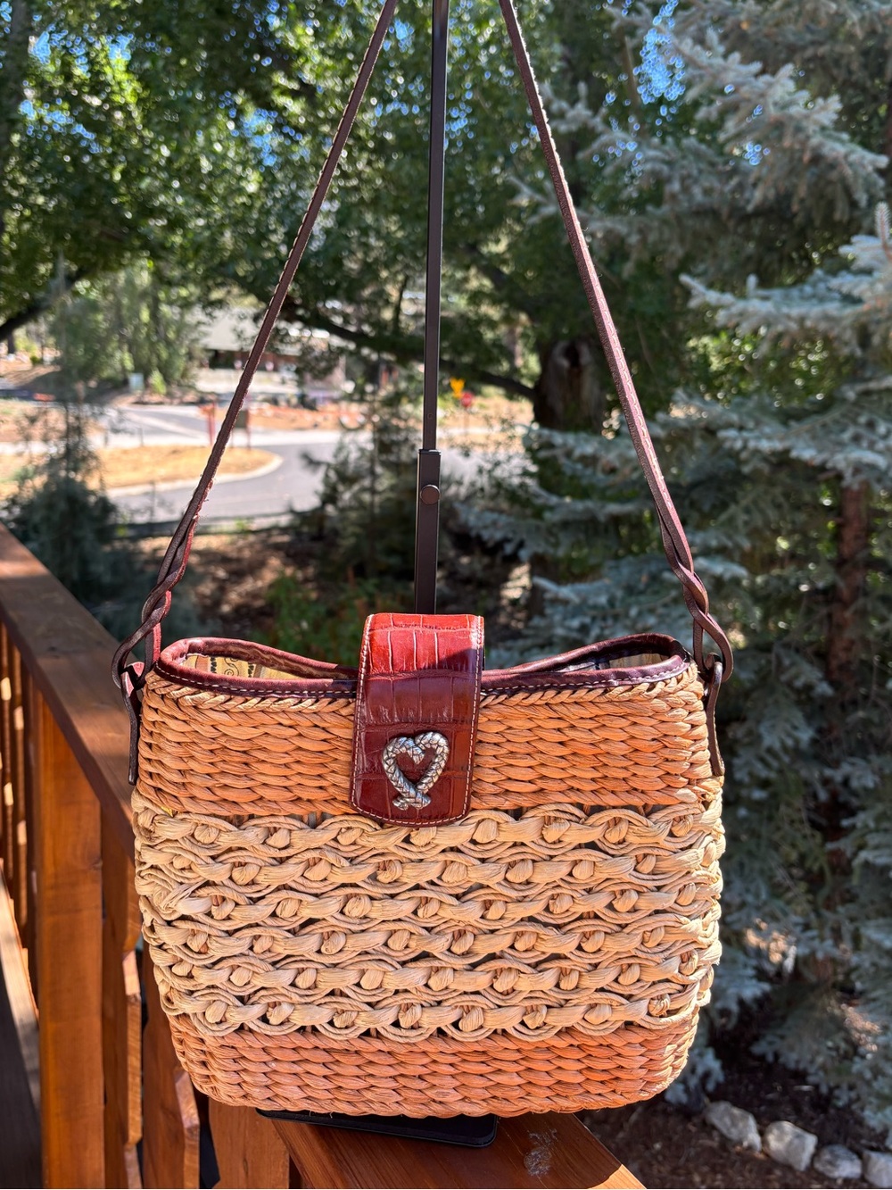 Vintage early Brighton Woven Straw Crossbody Bag with Heart Accent - Tan/Brown